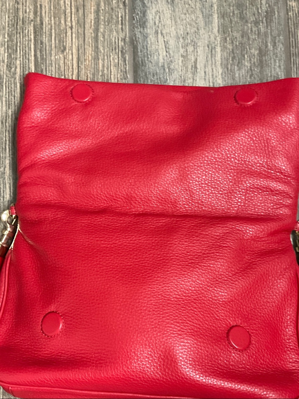 Tory Burch Like New Red Leather Shoulder Bag with Gold Logo Disc - Picture 6 of 8